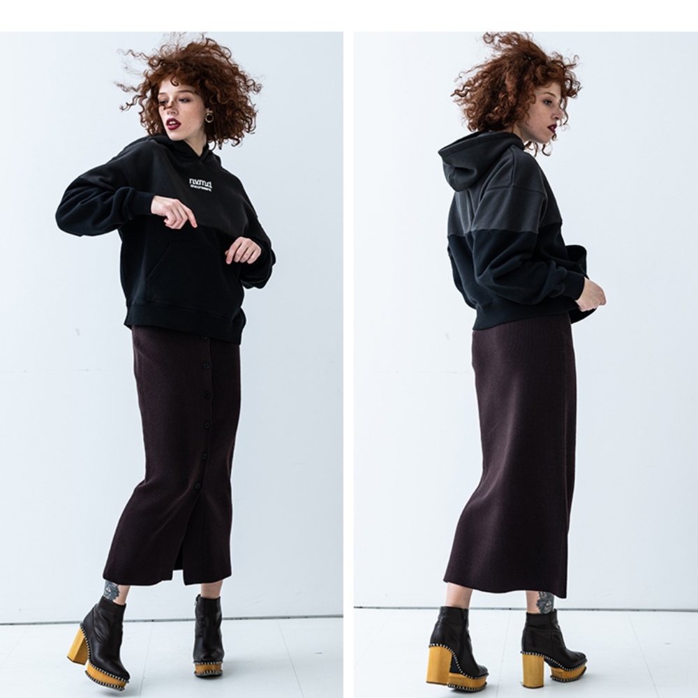 Moussy button up ribbed knit skirt nwt